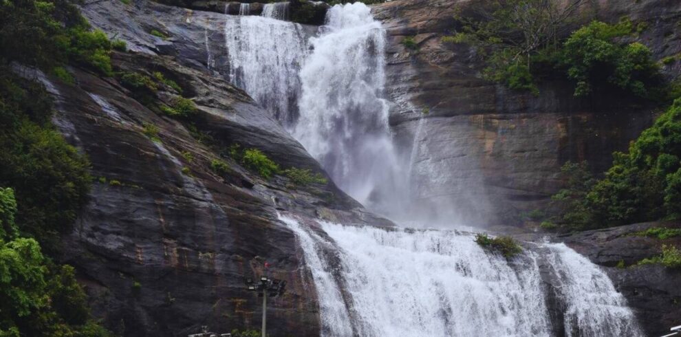 kanyakumari to Thirparappu Waterfalls